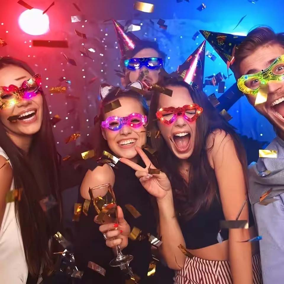 Glow In The Dark Glasses Bulk  - Wedding Supply In Bulk recensione e prezzo