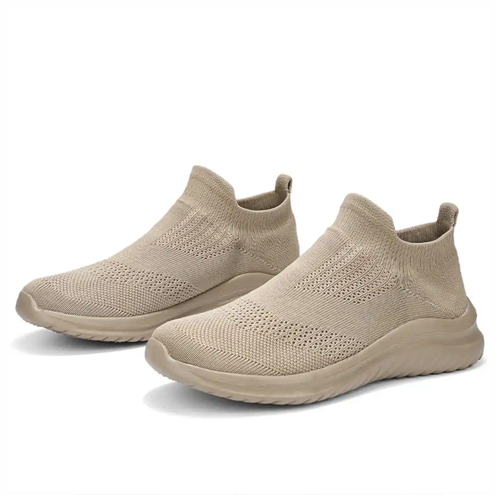 Beige Soft New Novelty Tennis  - Wholesale Wedding Supply Store recensione e prezzo