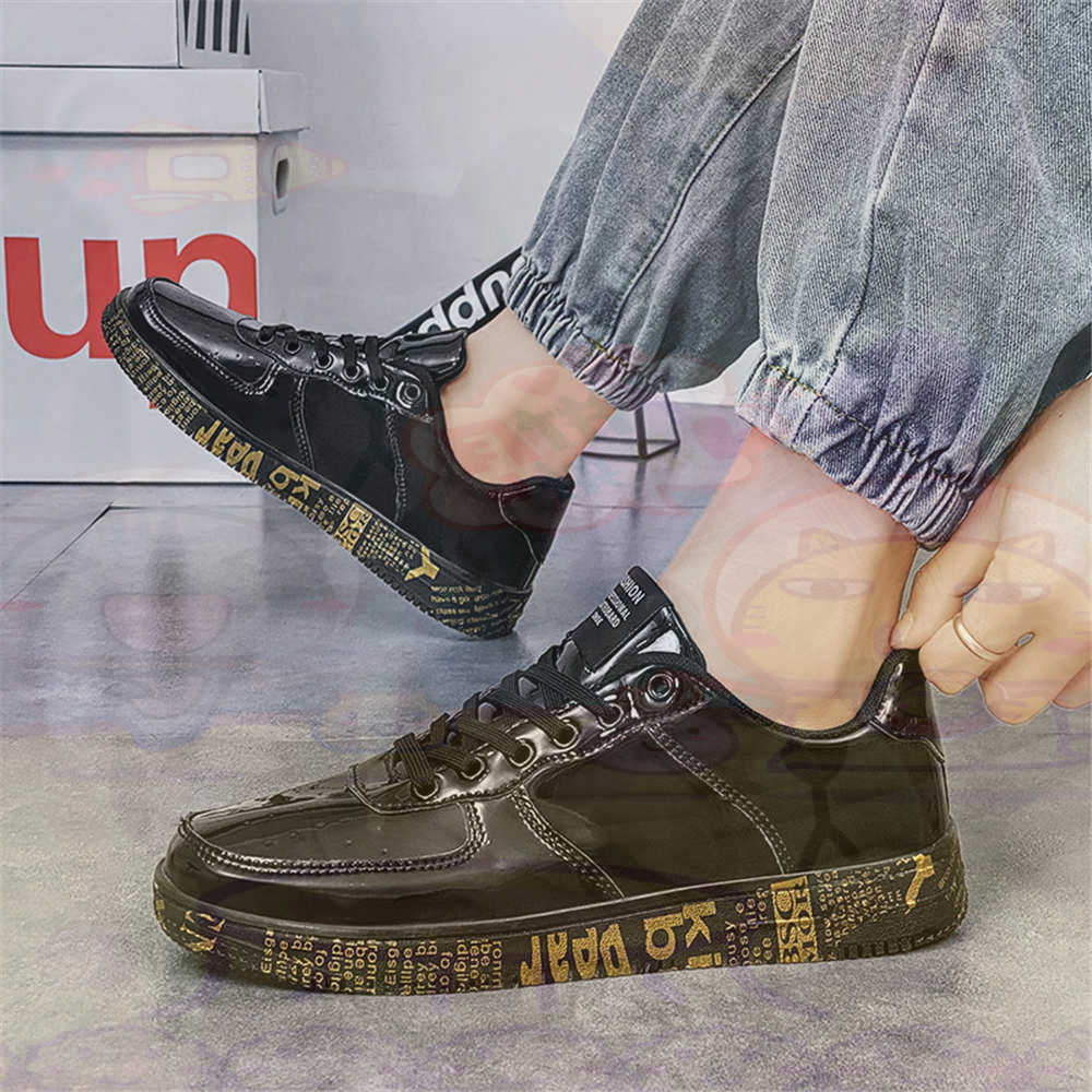 Round Foot Size 45 Sneakers Wh - Wholesale Wedding Supply Store recensione e prezzo